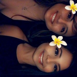 Meet your Posher, Alejandra